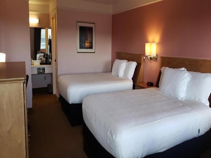 Seabird Bragg Motel Fort Bragg
